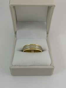 18 KYW Gold Band