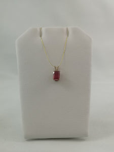 10Kt Yellow Gold Genuine 1.5ct Ruby Pendant
