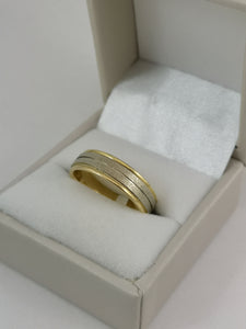 18 KYW Gold Band